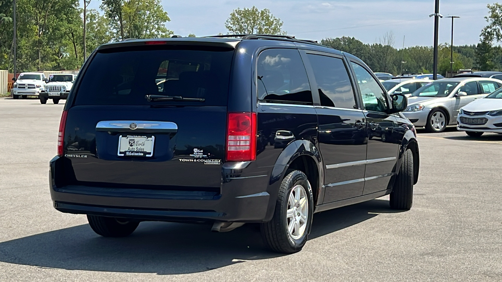 2010 Chrysler Town & Country Touring Plus 5