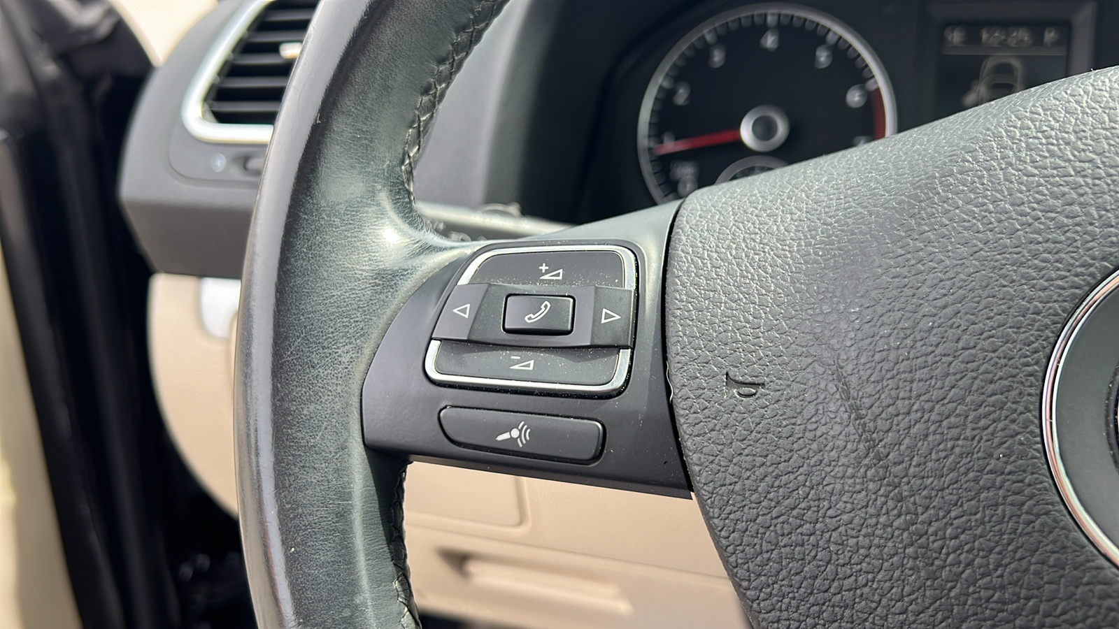 2015 Volkswagen Eos Komfort Edition 17