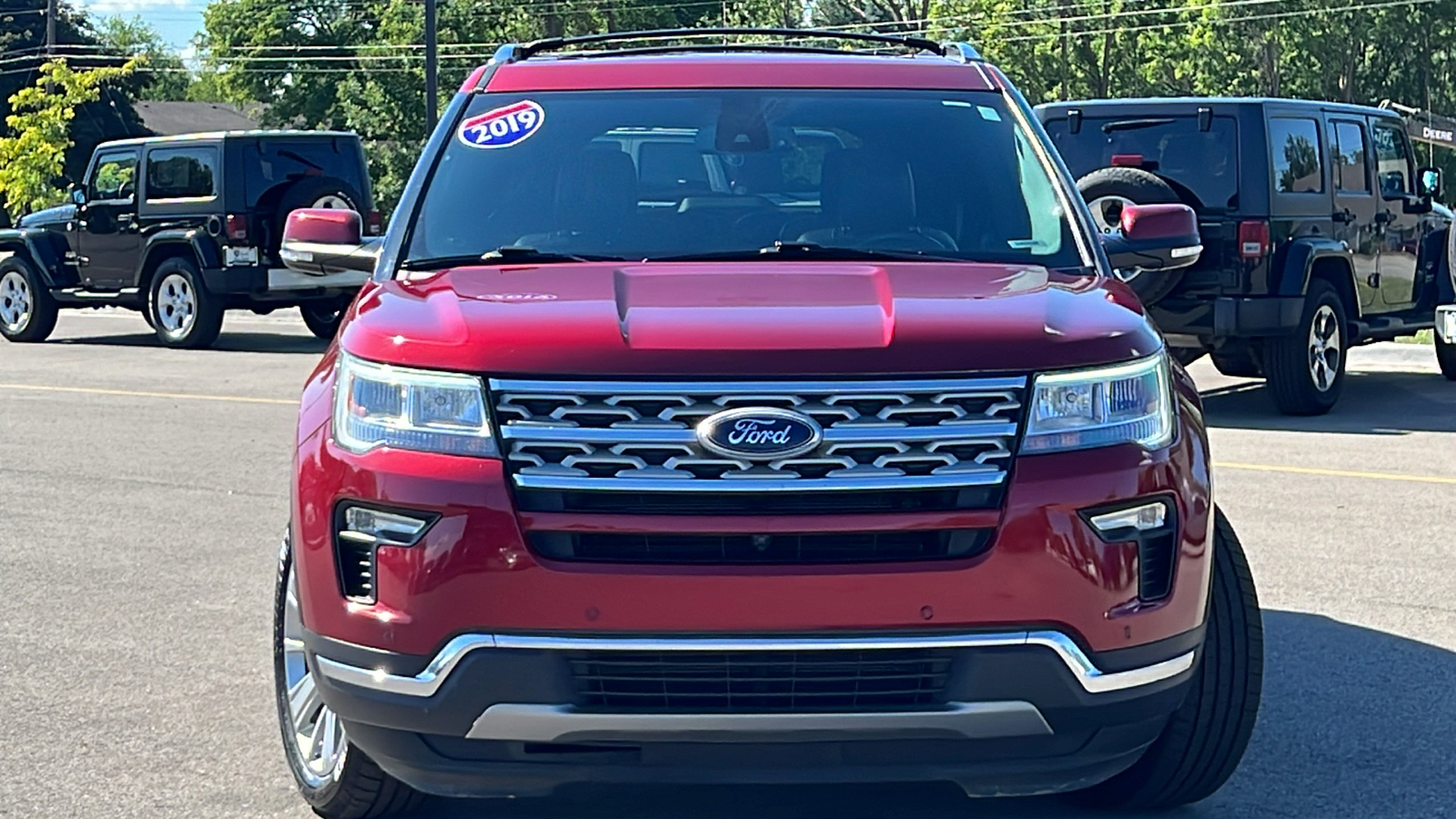 2019 Ford Explorer Limited 3