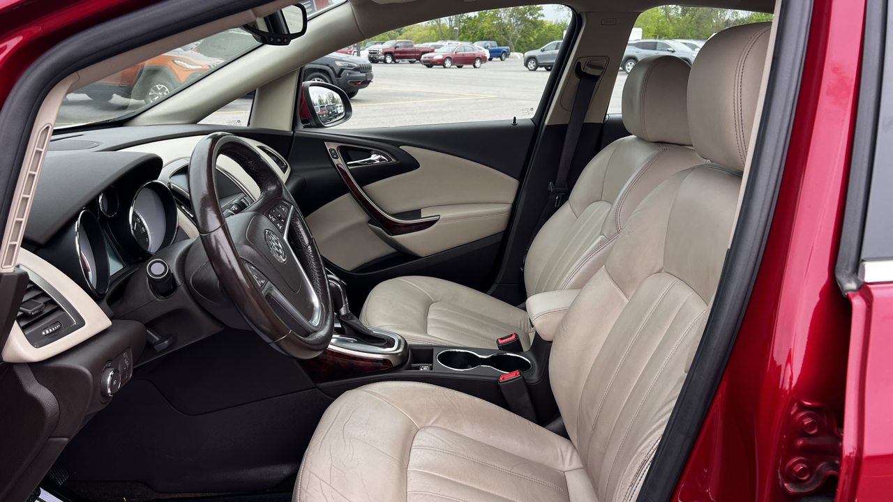 2014 Buick Verano Leather Group 8