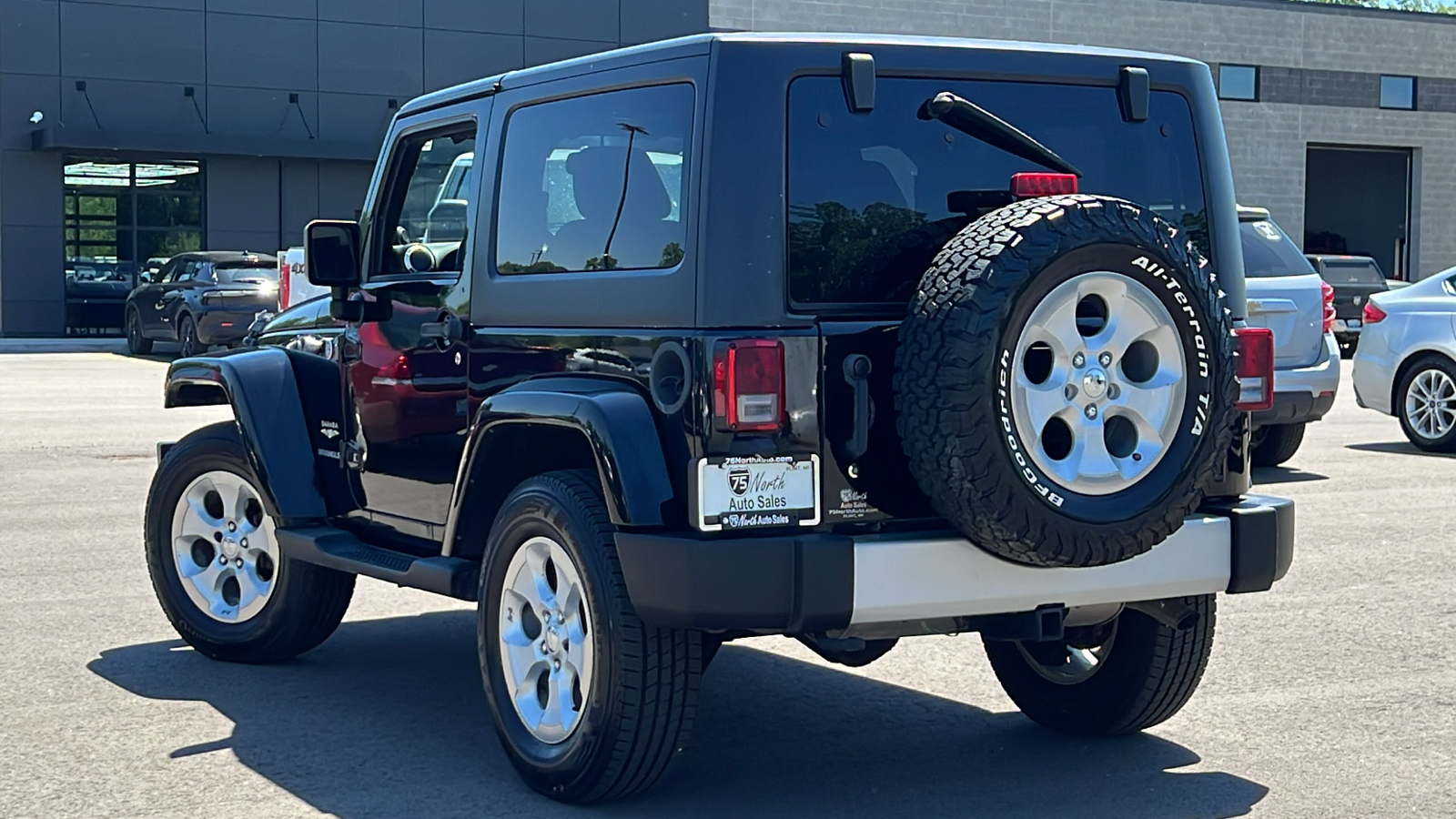 2014 Jeep Wrangler Sahara 6