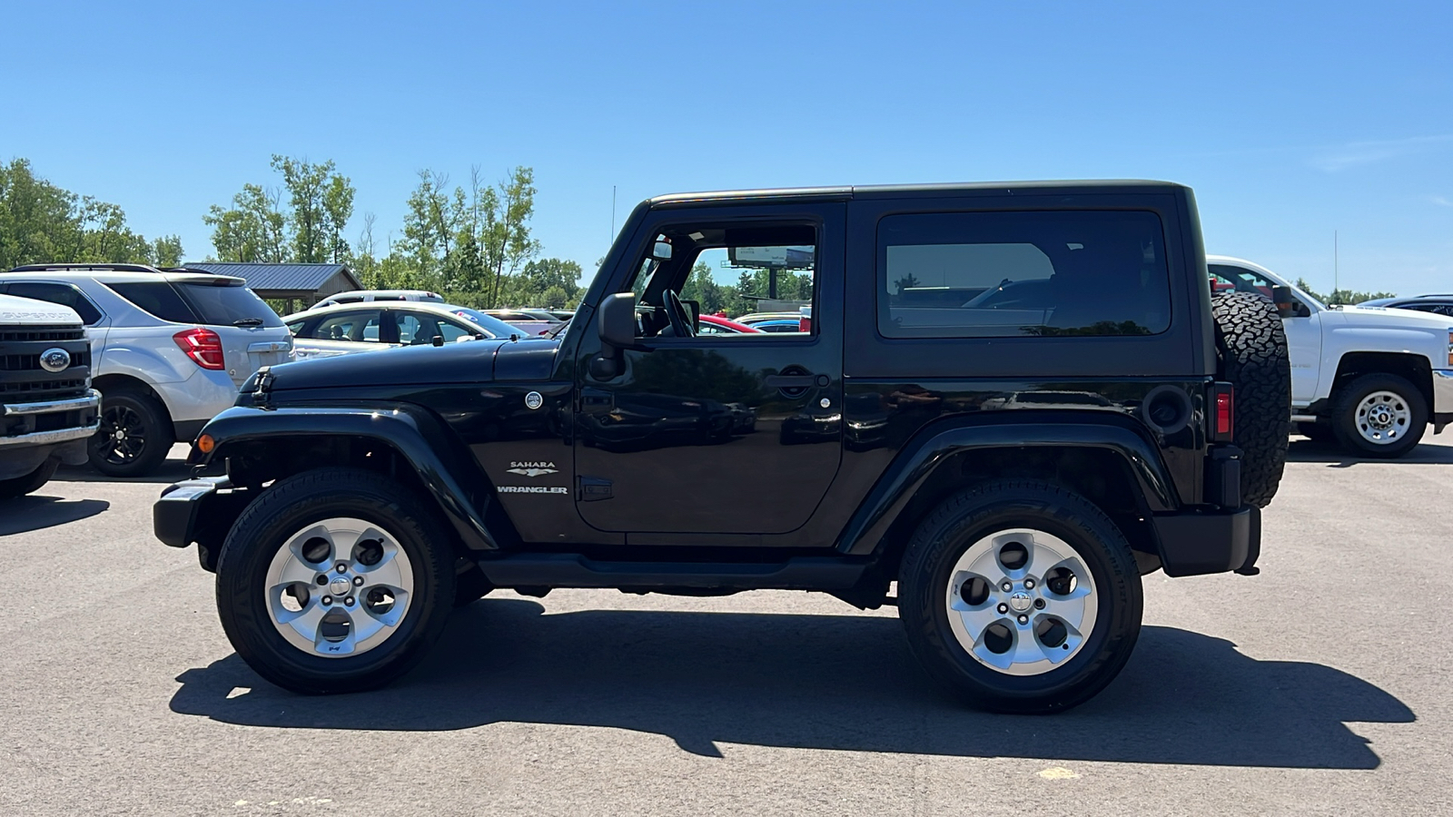 2014 Jeep Wrangler Sahara 7