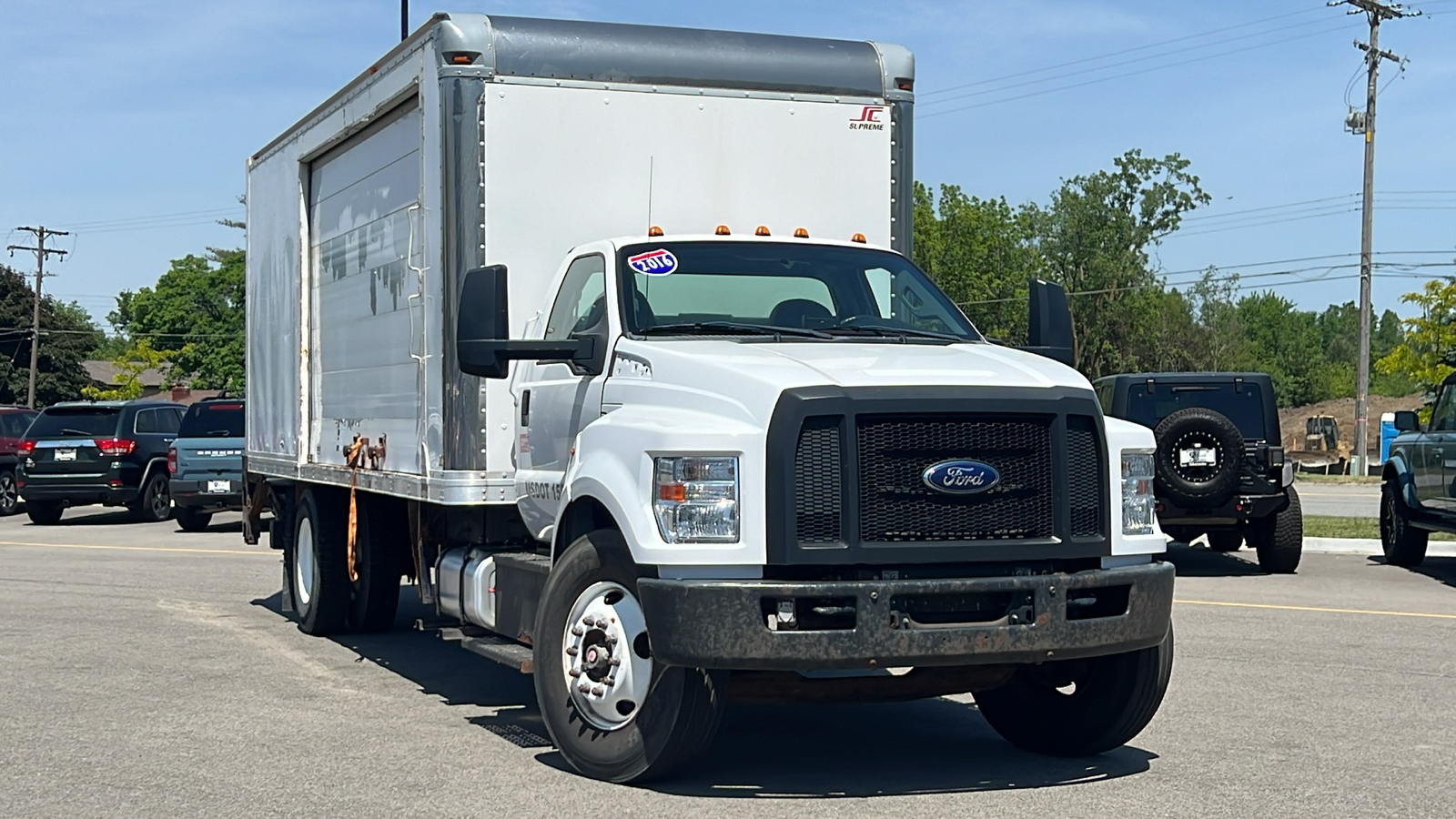 2016 Ford F-650SD Base 2
