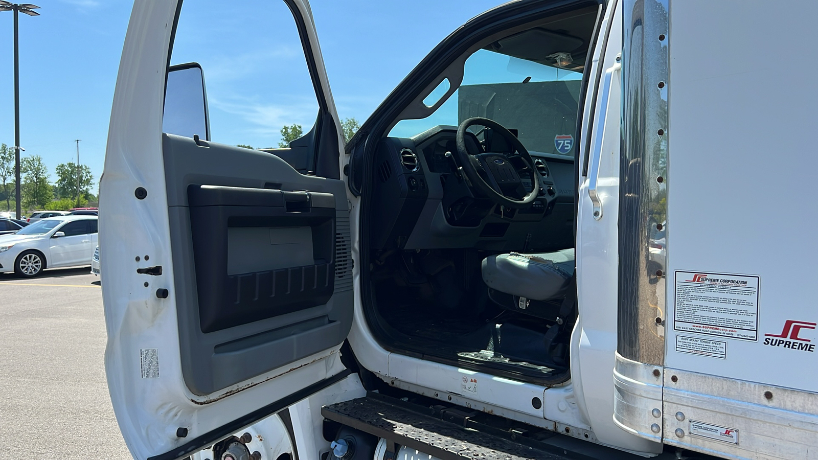 2016 Ford F-650SD Base 12