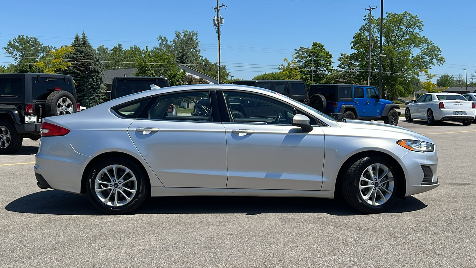 2019 Ford Fusion SE 4