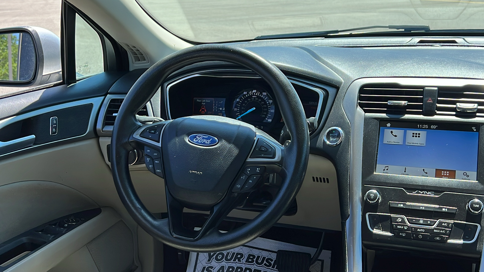 2019 Ford Fusion SE 38