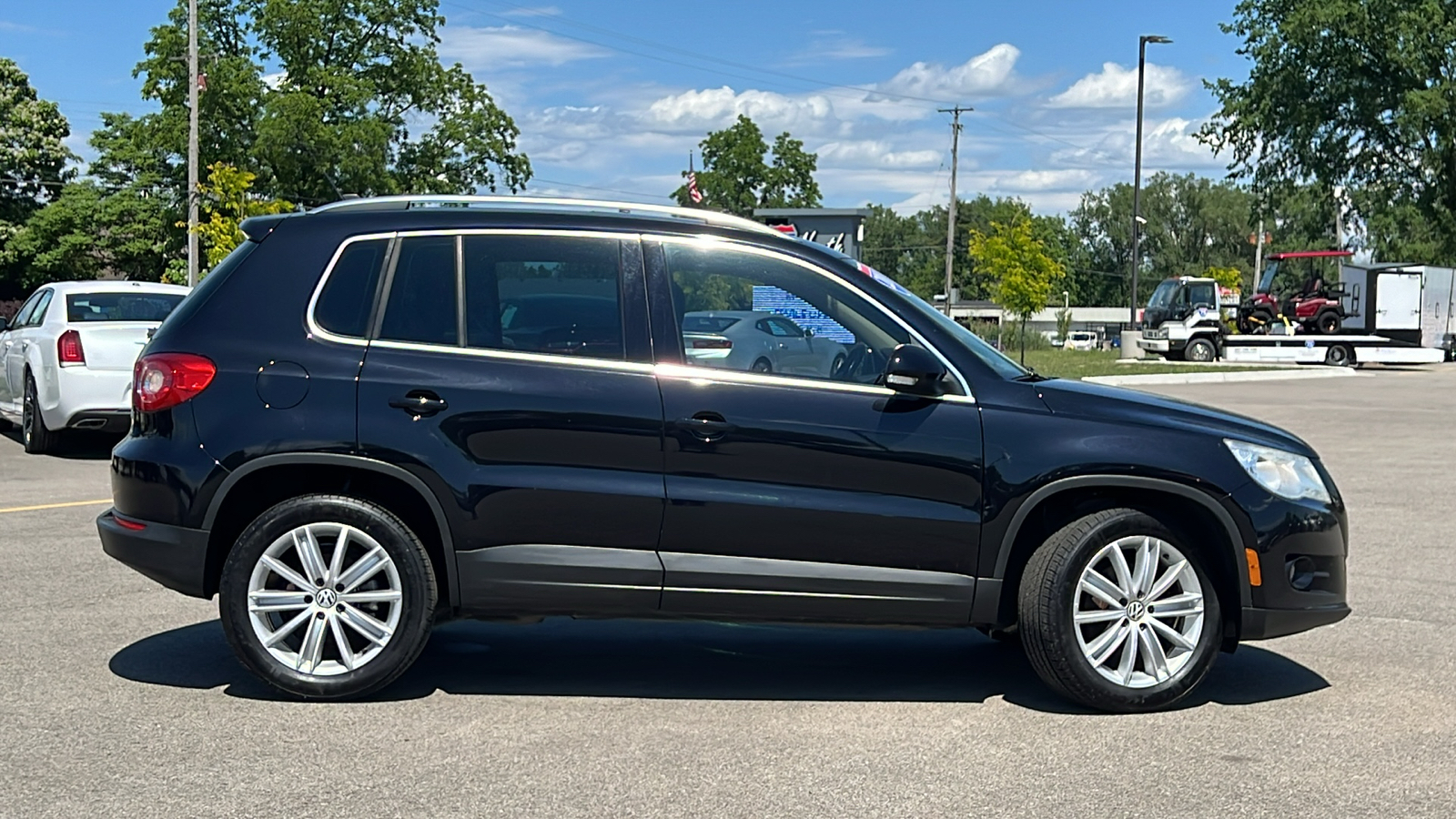 2011 Volkswagen Tiguan SE 4