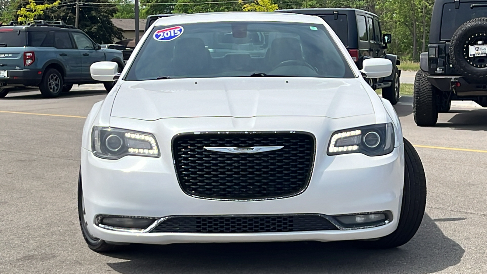 2015 Chrysler 300 S 3