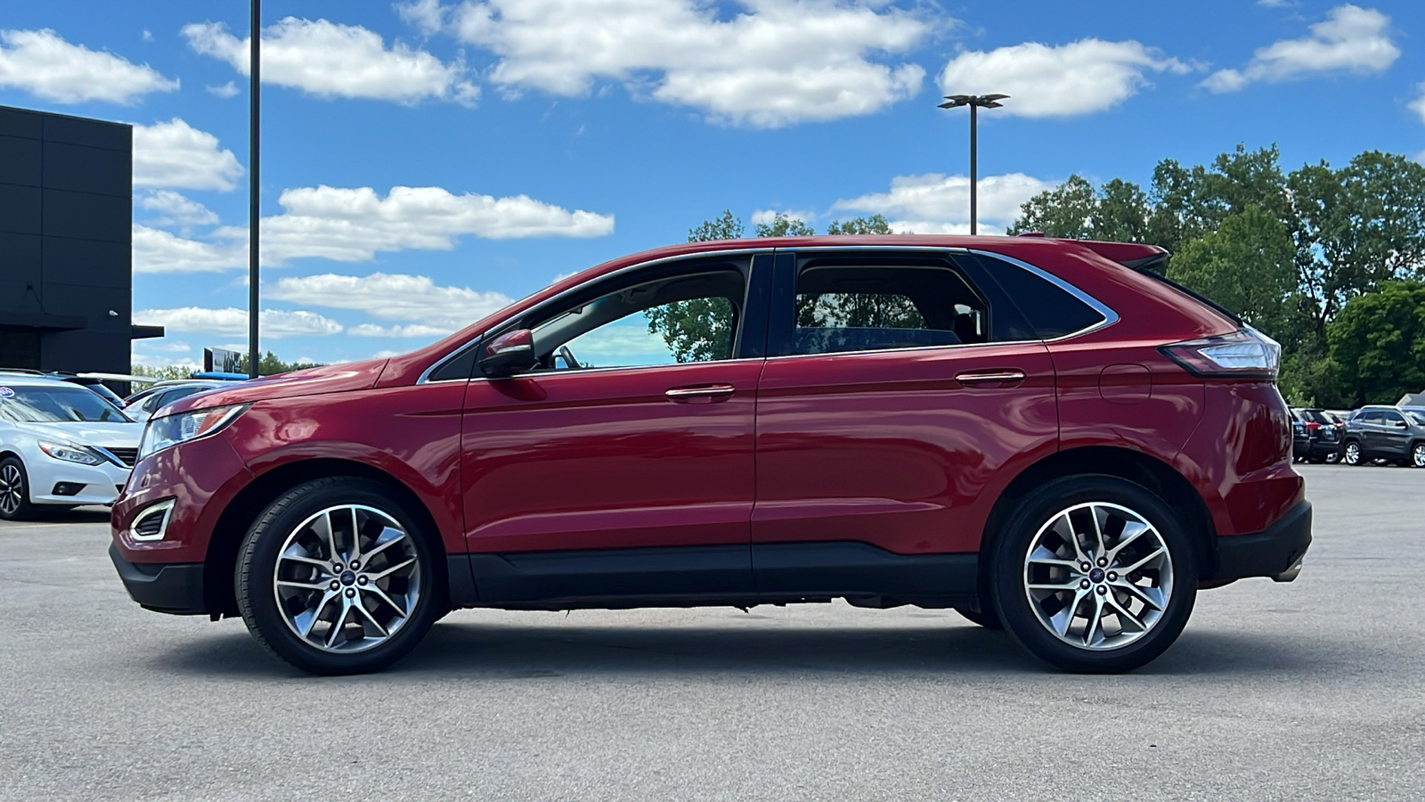 2015 Ford Edge Titanium 7