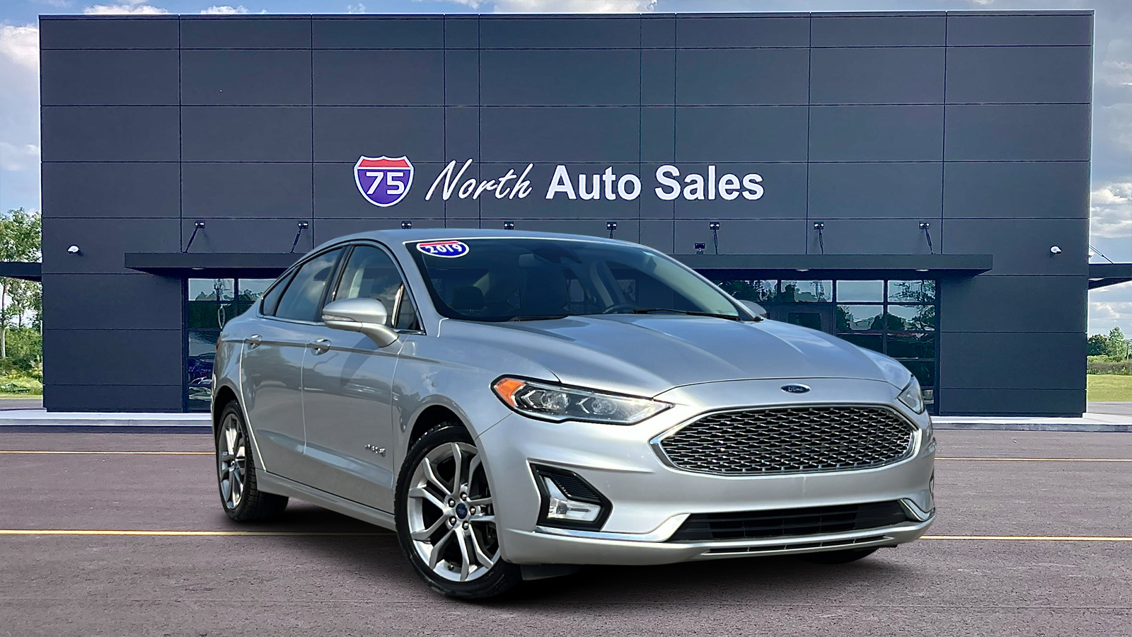 2019 Ford Fusion Hybrid Titanium 1