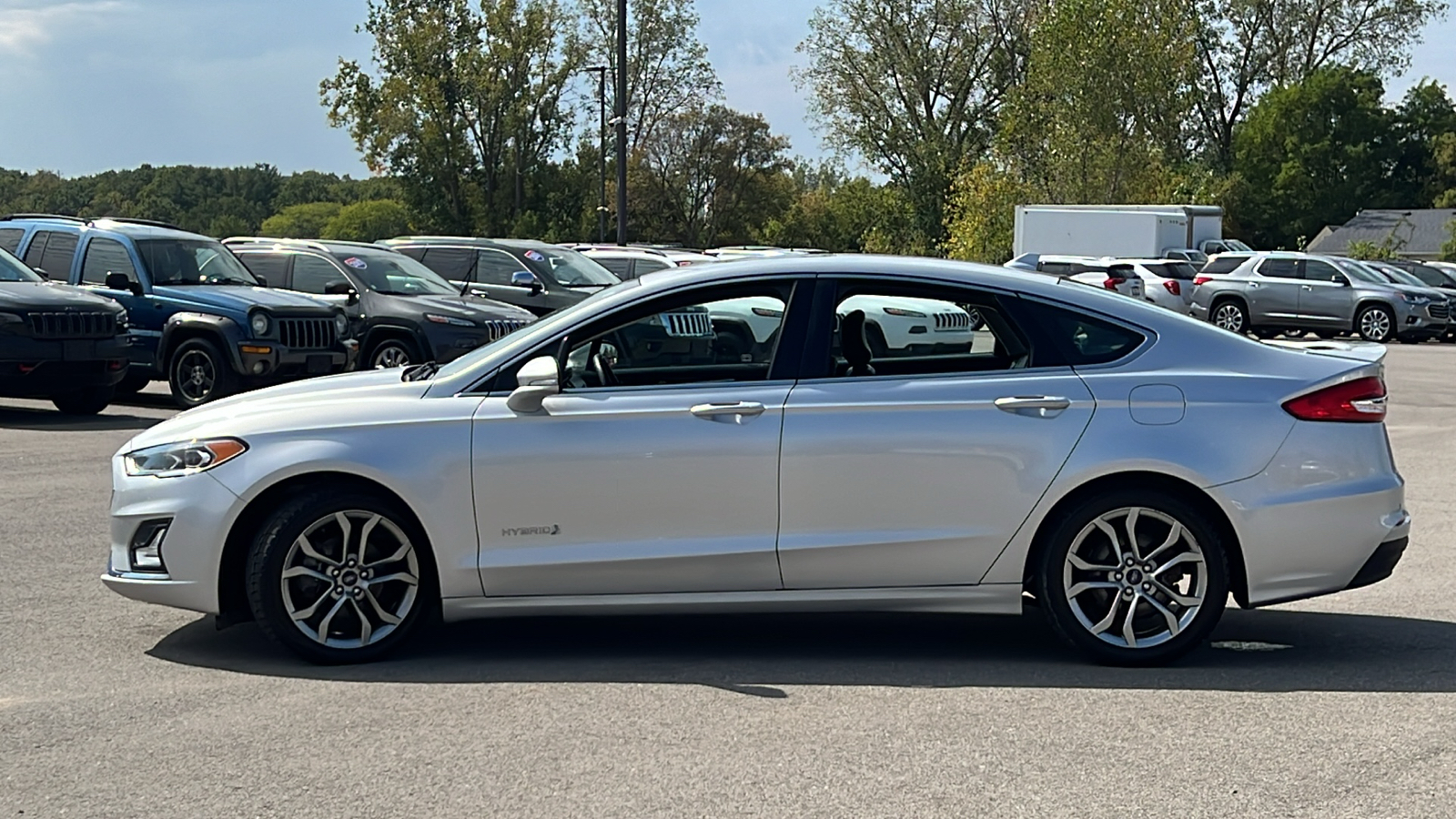 2019 Ford Fusion Hybrid Titanium 8