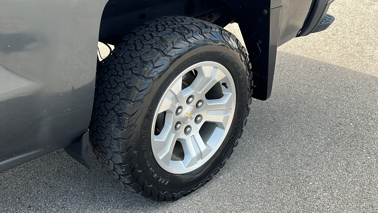 2017 Chevrolet Silverado 1500 LT 37