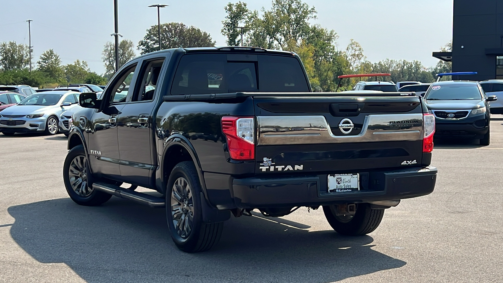 2017 Nissan Titan Platinum Reserve 6