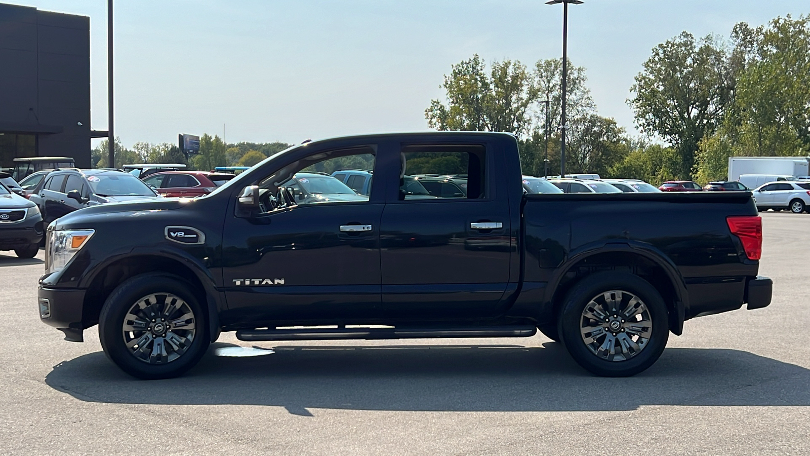 2017 Nissan Titan Platinum Reserve 7