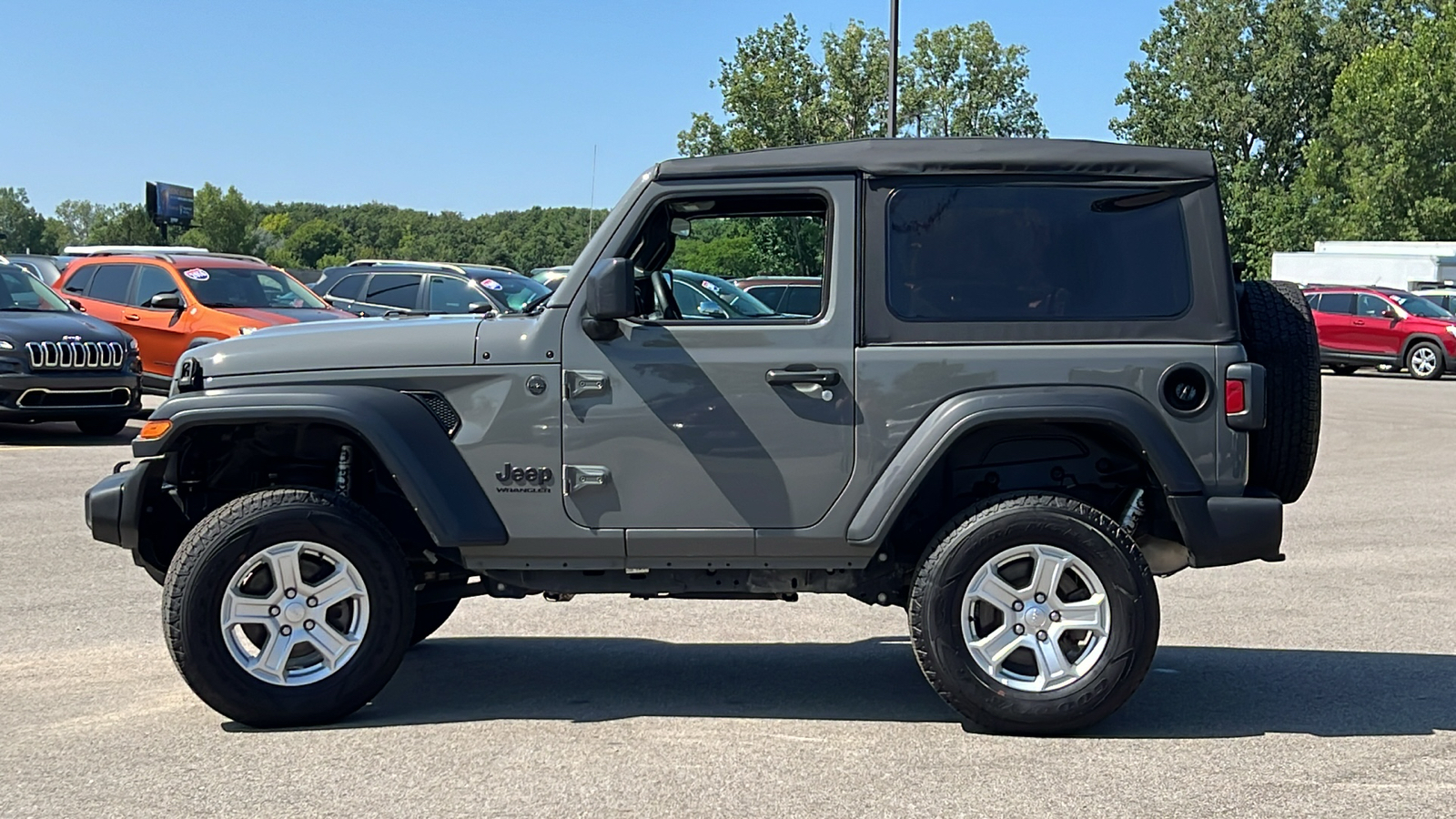 2023 Jeep Wrangler Sport S 7