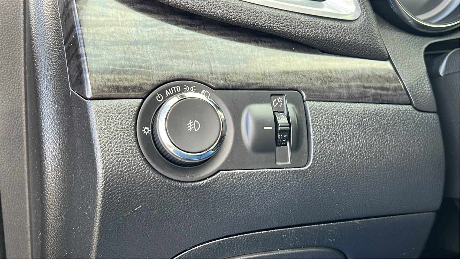 2013 Buick Encore Convenience 15