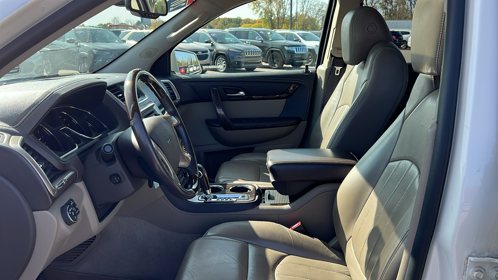 2014 GMC Acadia Denali 8