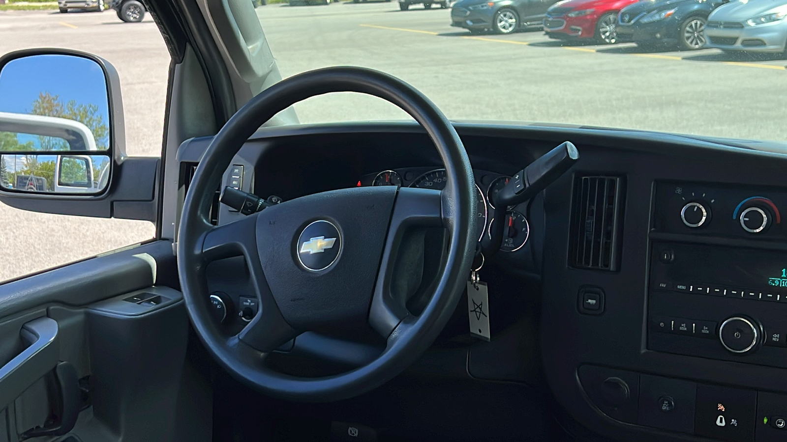 2019 Chevrolet Express 2500 Work Van 10