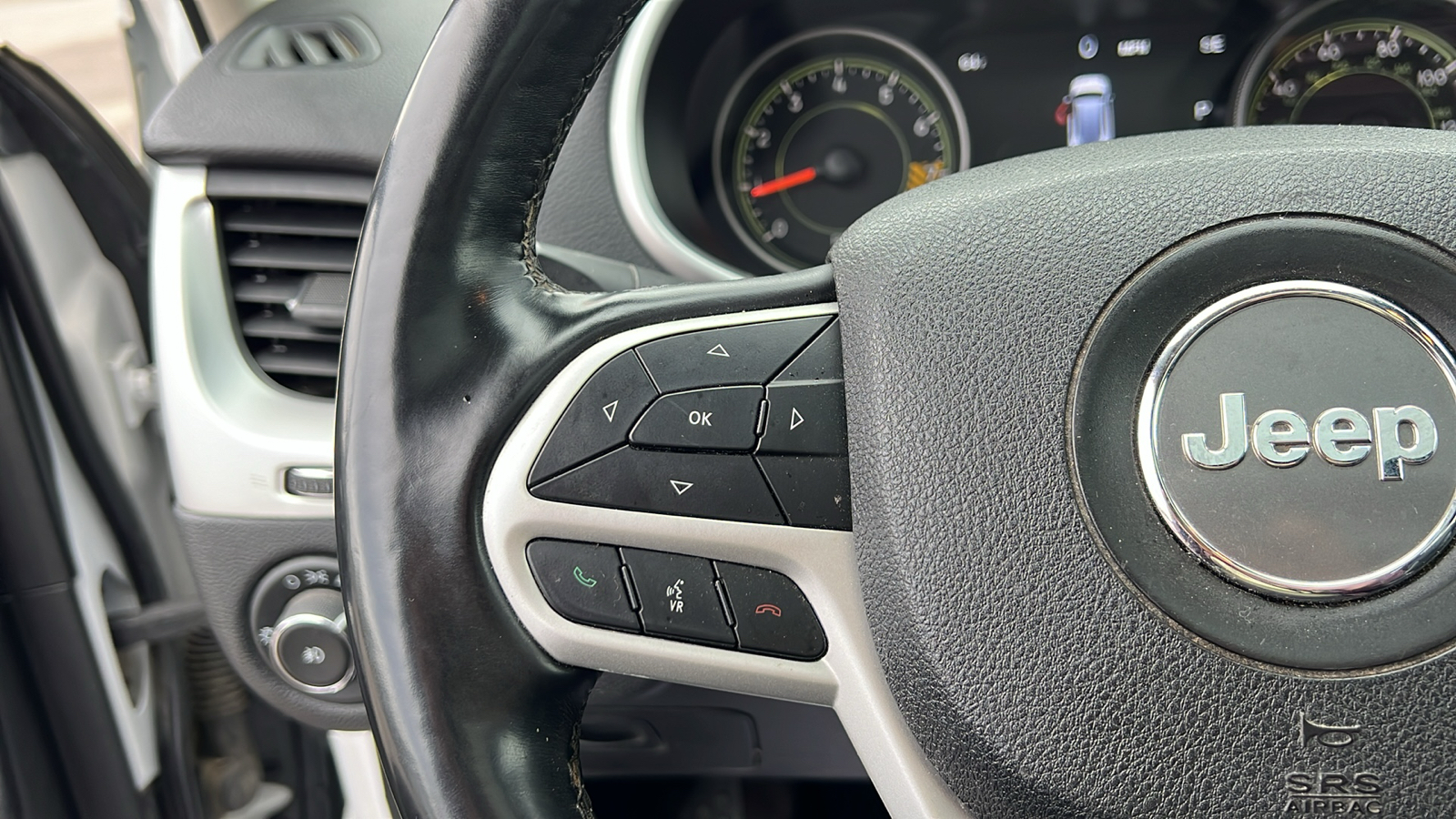 2018 Jeep Cherokee Trailhawk 17