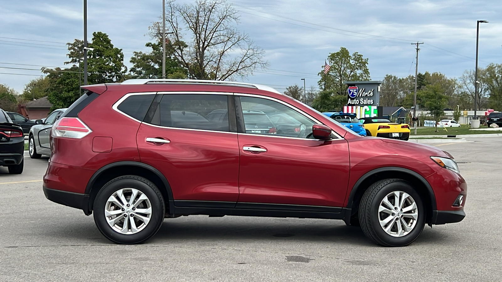 2016 Nissan Rogue SV 4