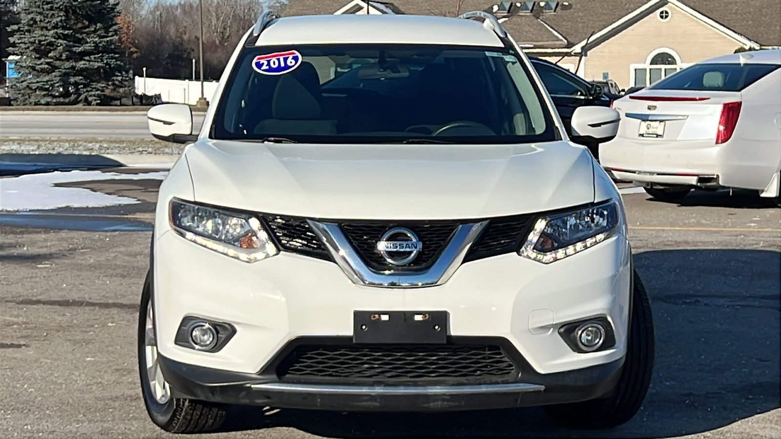 2016 Nissan Rogue SV 3