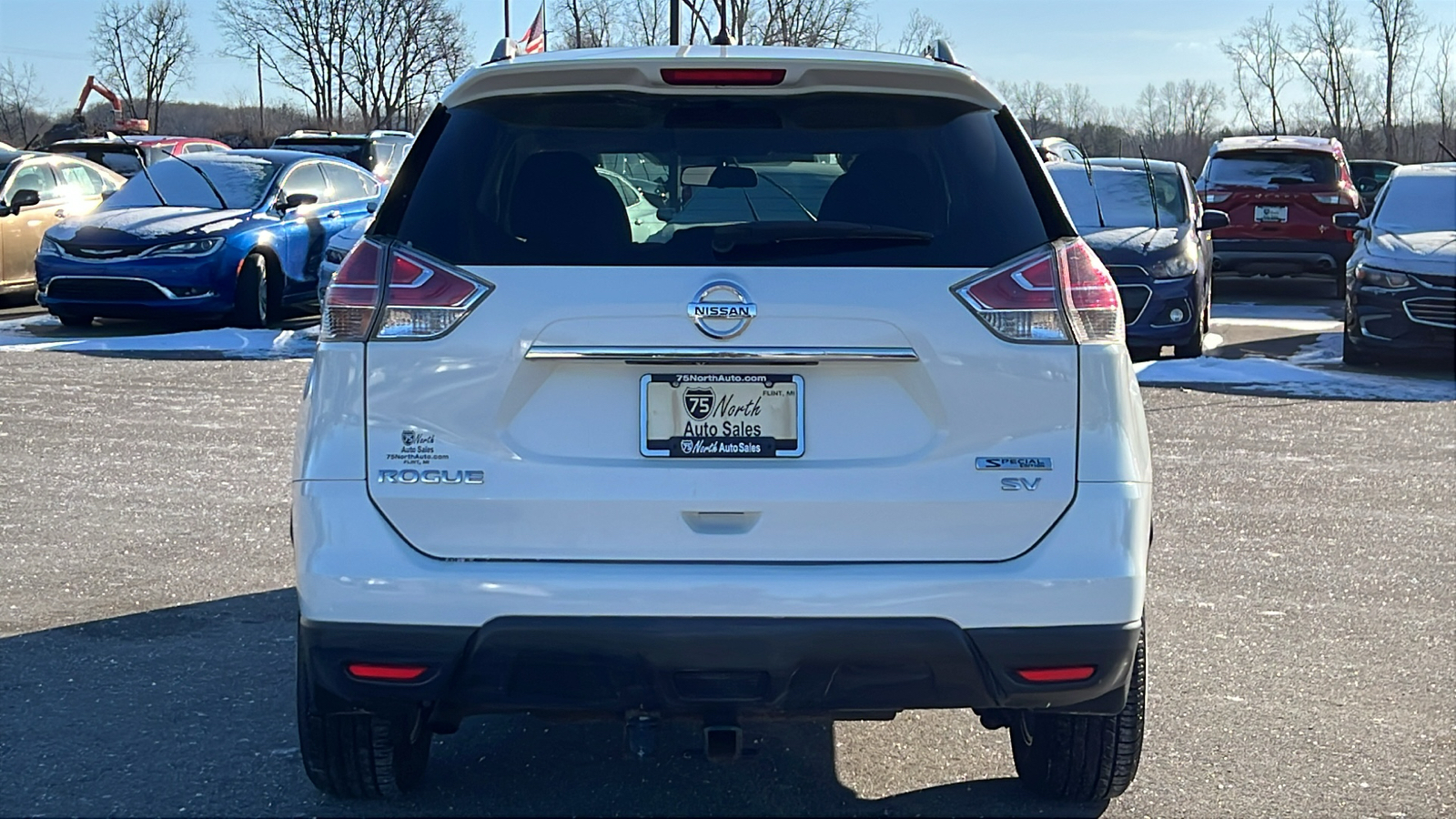 2016 Nissan Rogue SV 38