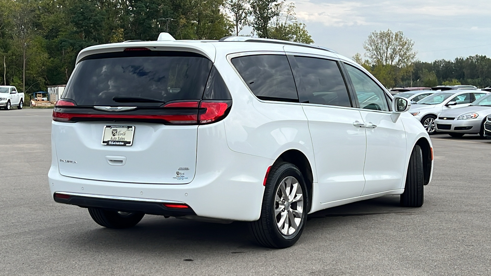 2021 Chrysler Pacifica Touring L 5