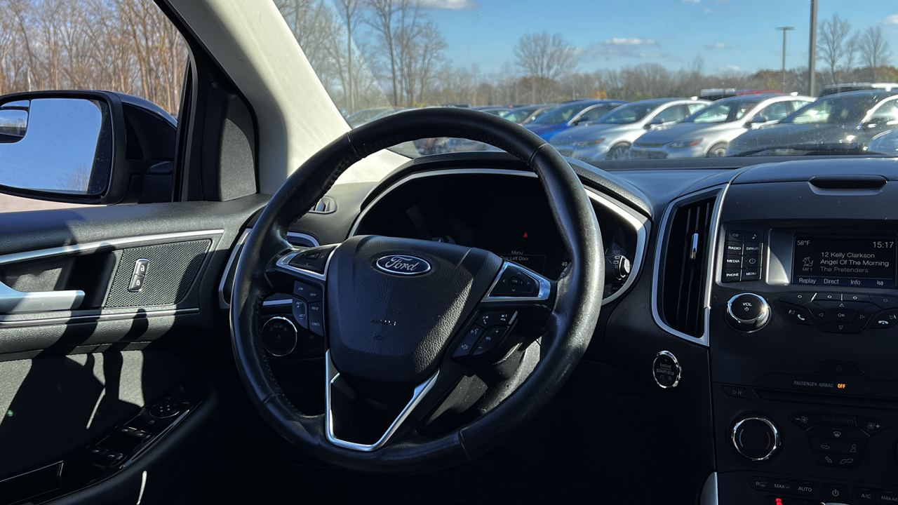 2017 Ford Edge SEL 34