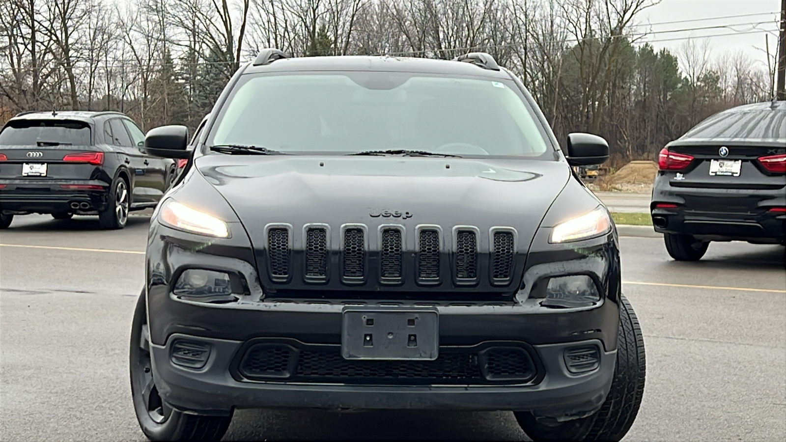 2018 Jeep Cherokee Sport 3