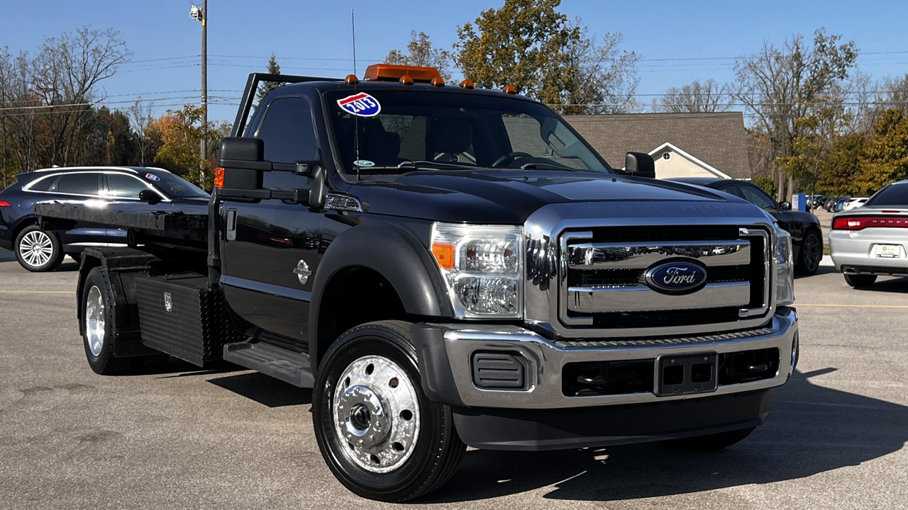 2013 Ford F-550SD XLT 2