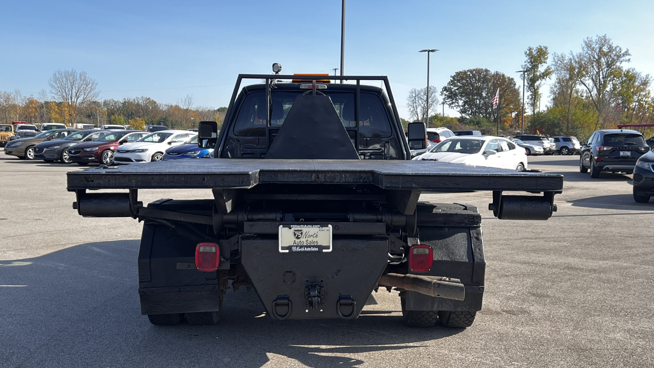 2013 Ford F-550SD XLT 37