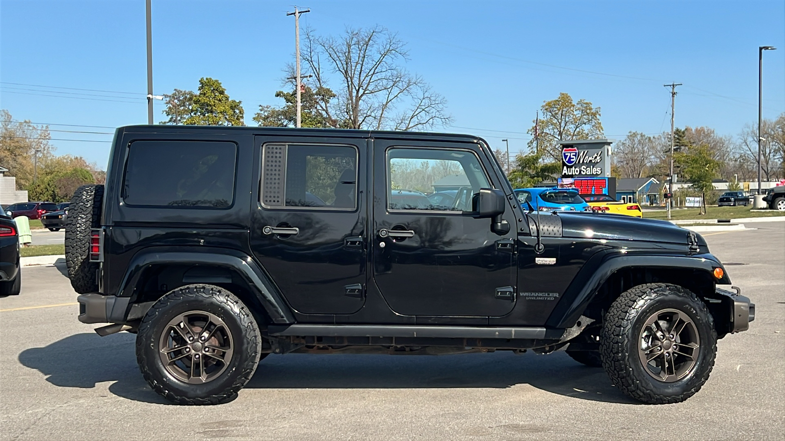 2016 Jeep Wrangler Unlimited Sahara 4