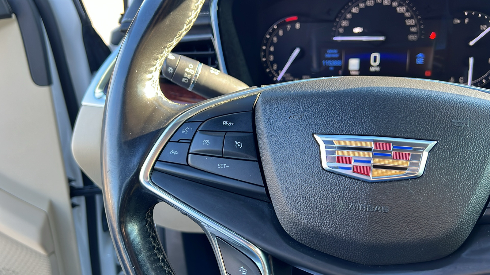 2017 Cadillac XT5 Premium Luxury 17