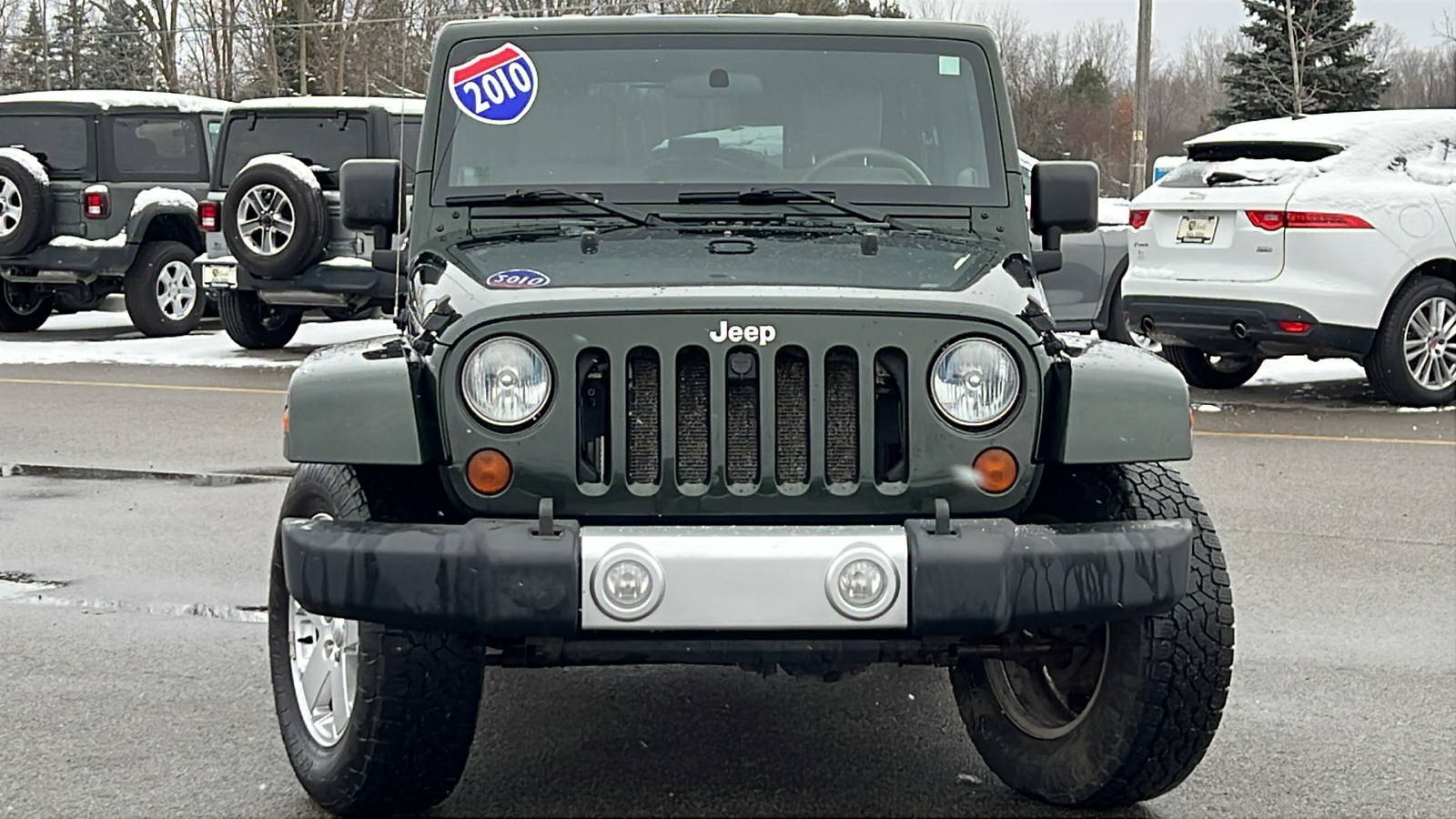 2010 Jeep Wrangler Unlimited Sahara 3