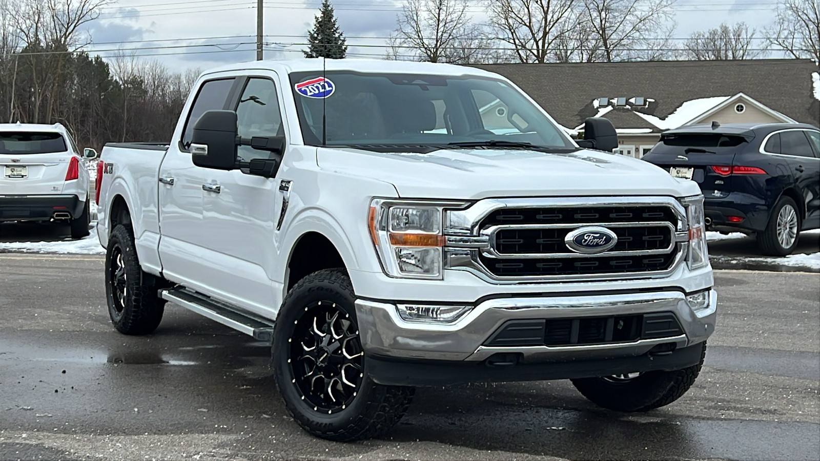 2022 Ford F-150 XLT 2