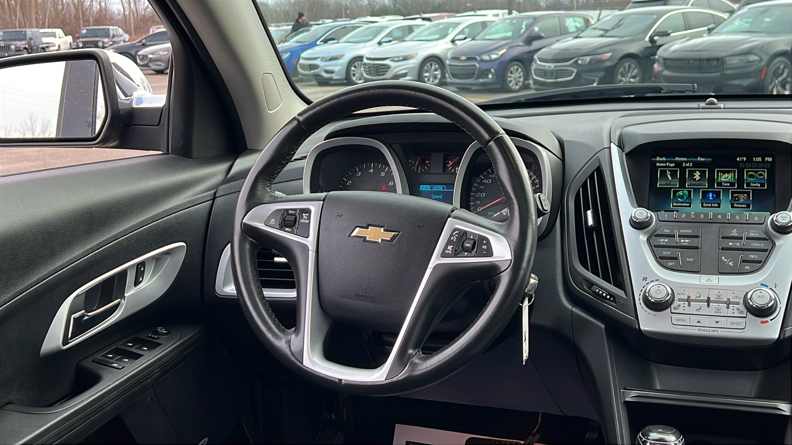 2017 Chevrolet Equinox Premier 13