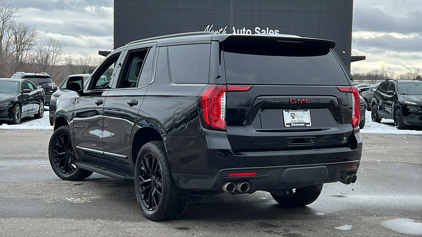 2021 GMC Yukon Denali 6