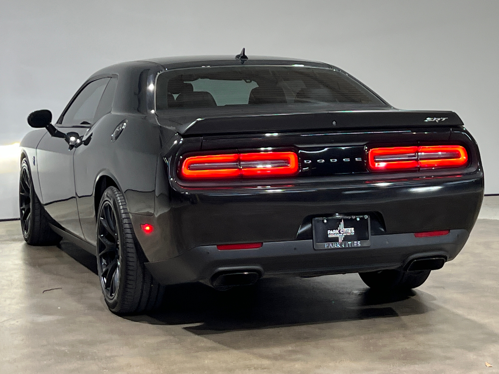 2015 Dodge Challenger SRT Hellcat 6