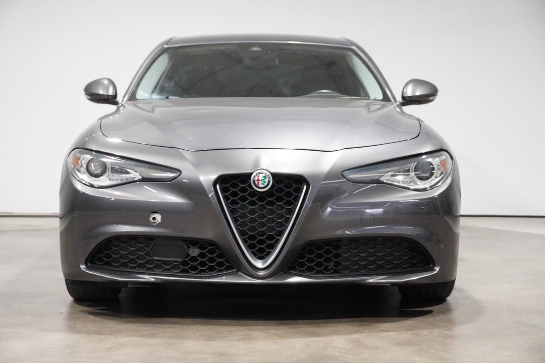 2017 Alfa Romeo Giulia Ti 2