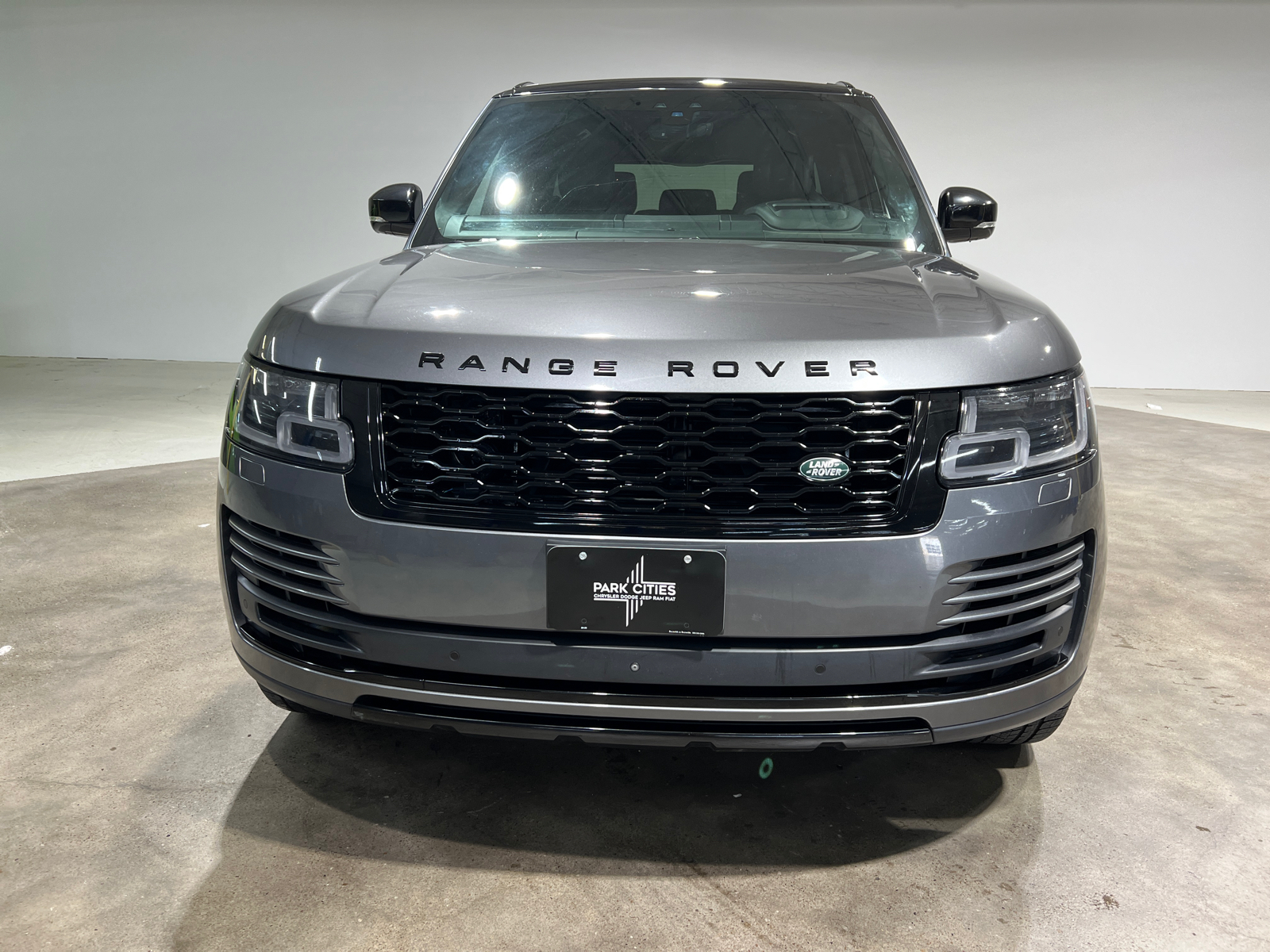2018 Land Rover Range Rover 5.0L V8 Supercharged 2