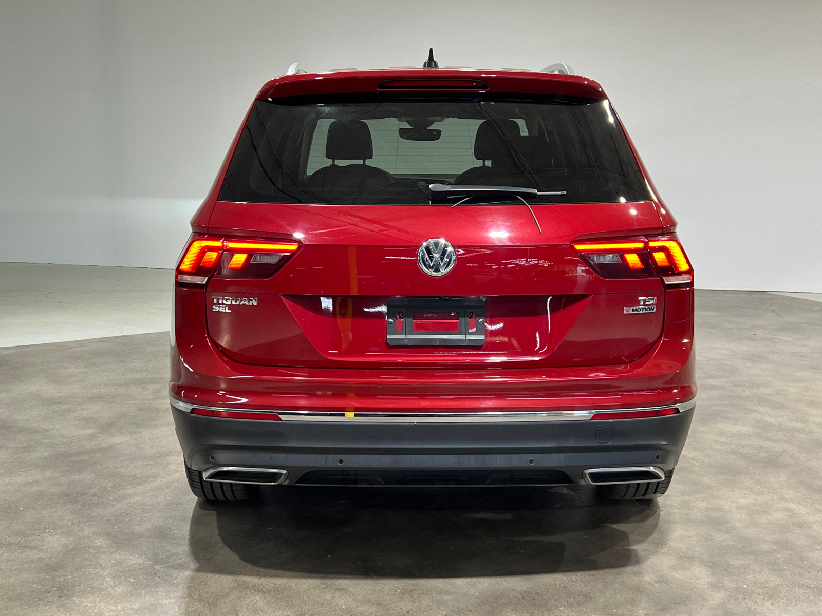 2018 Volkswagen Tiguan 2.0T SEL Premium 6