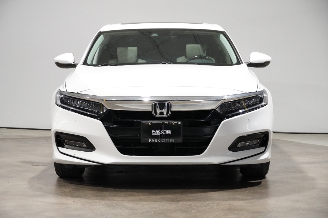 2019 Honda Accord Hybrid Touring 2