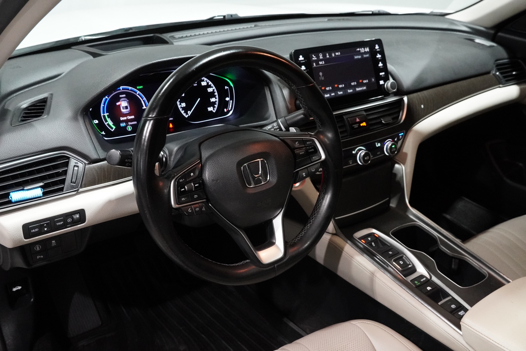 2019 Honda Accord Hybrid Touring 20