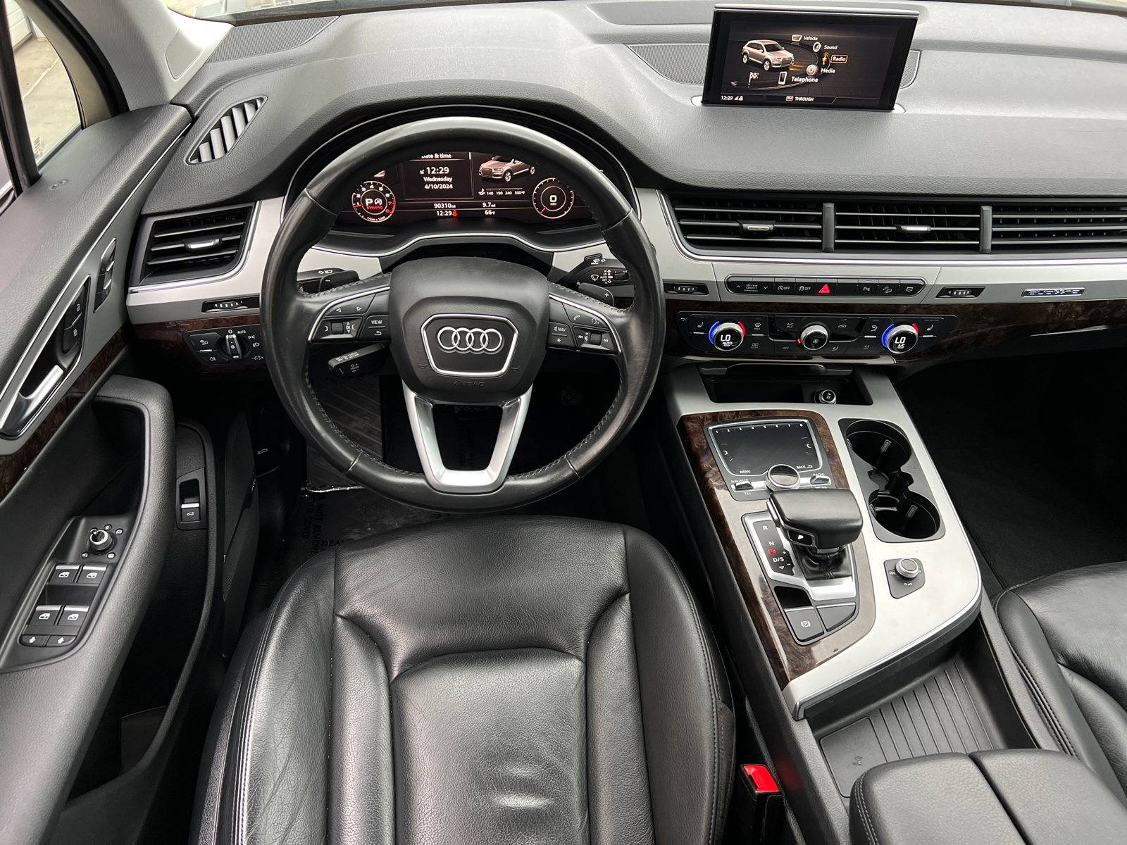 2019 Audi Q7 45 SE Premium Plus 19