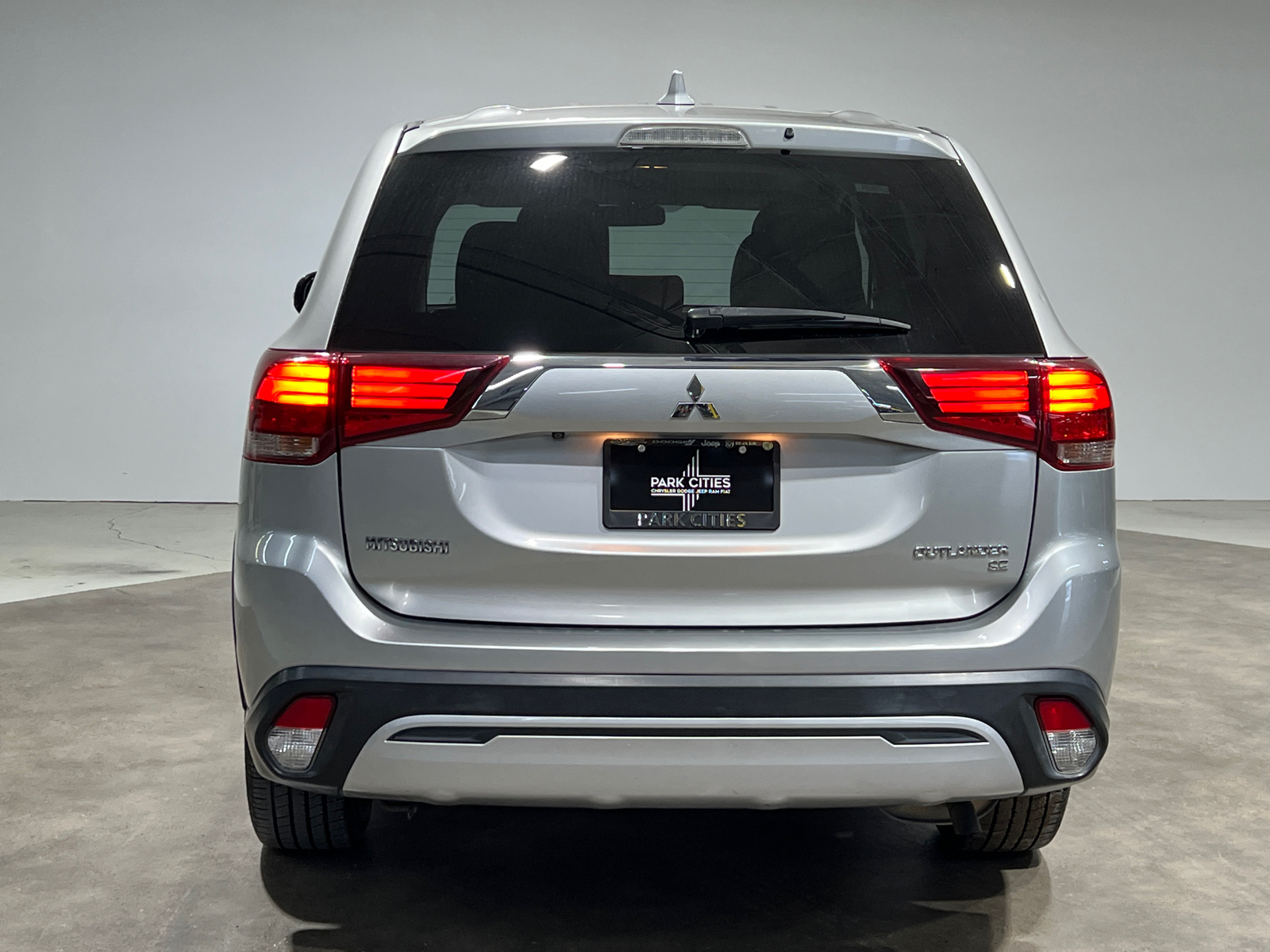 2019 Mitsubishi Outlander SE 6