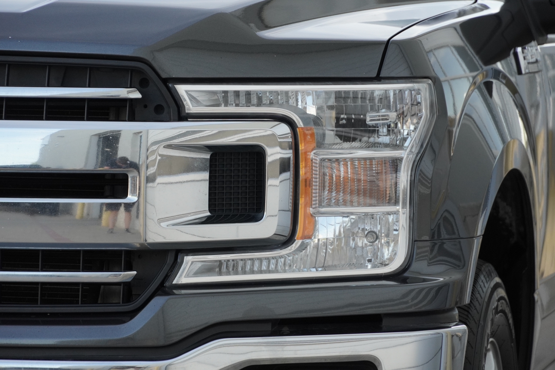 2020 Ford F-150 XLT 4