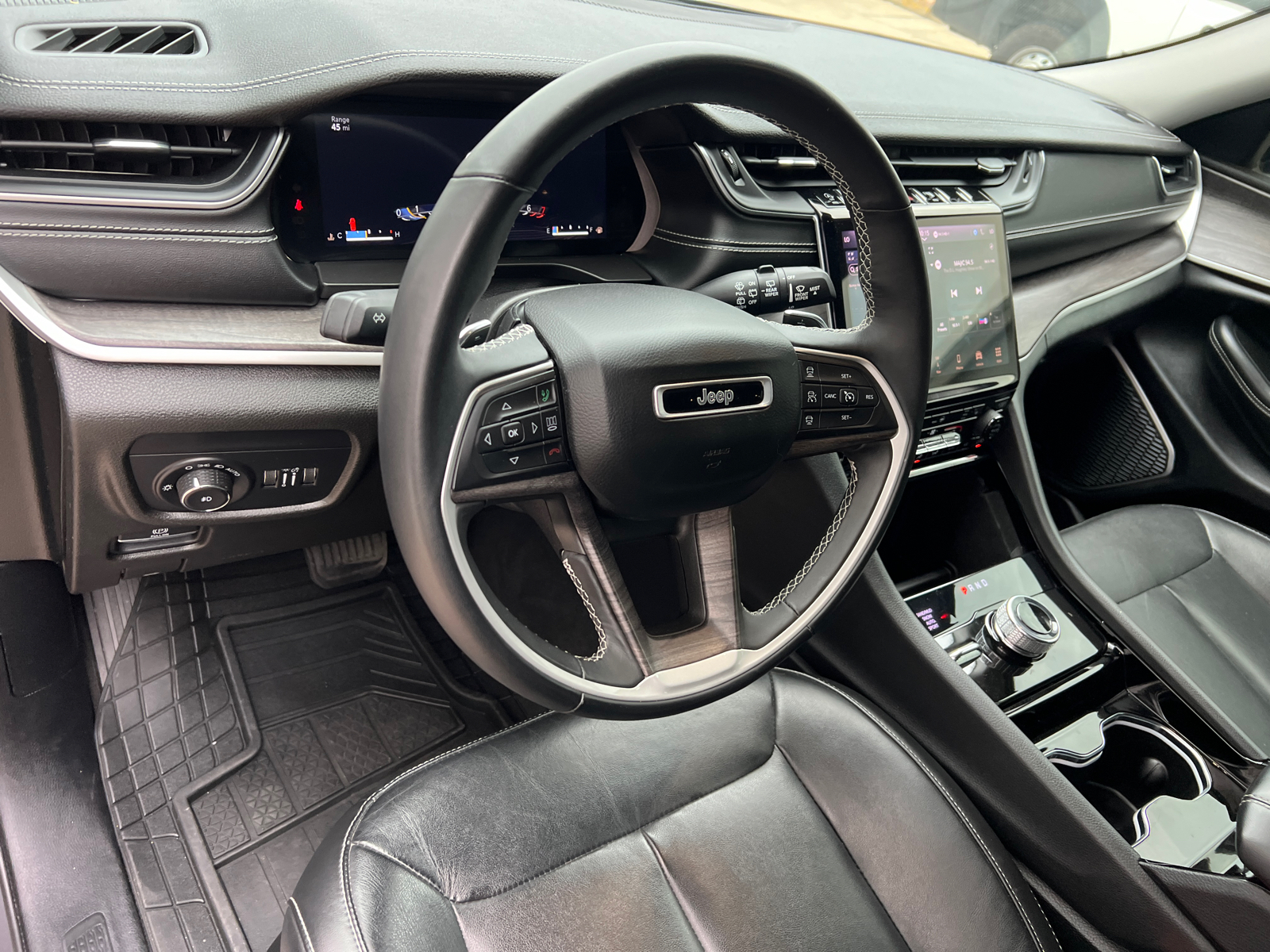 2021 Jeep Grand Cherokee L Limited 21