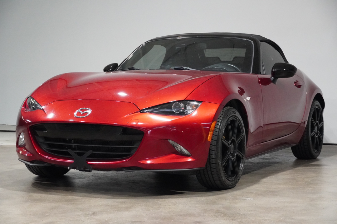 2022 Mazda MX-5 Miata Sport 3