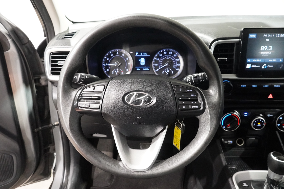 2022 Hyundai Venue SE 27