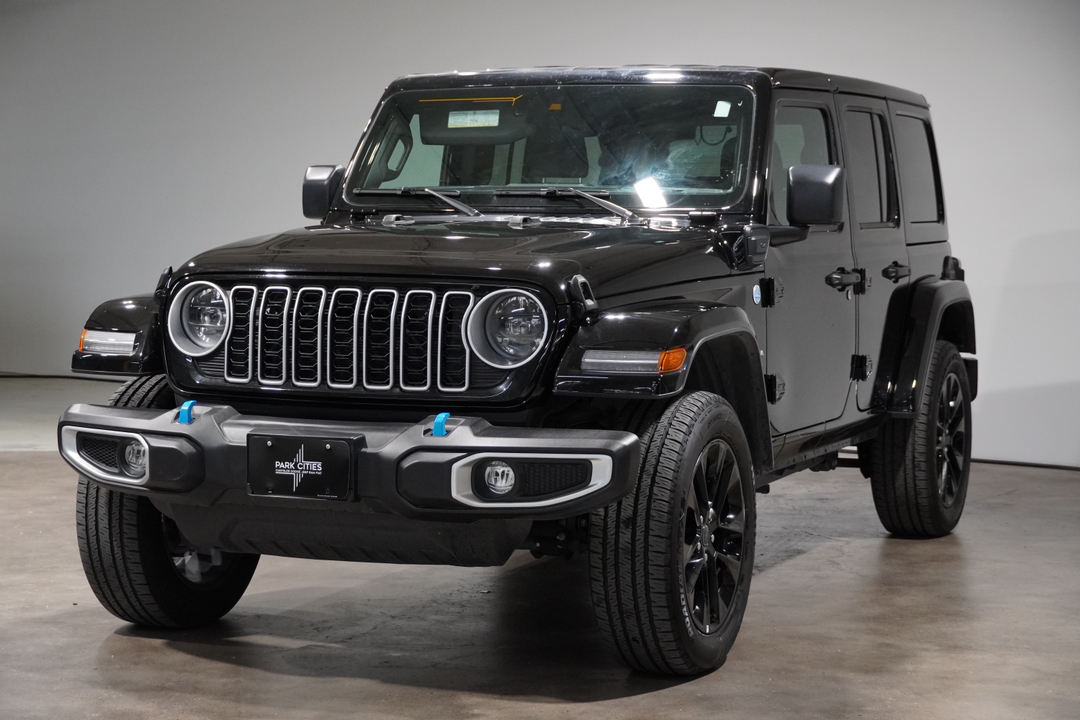 2024 Jeep Wrangler Sahara 4xe 3